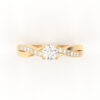 Round Cut Engagement Ring