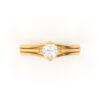Round Cut Engagement Ring